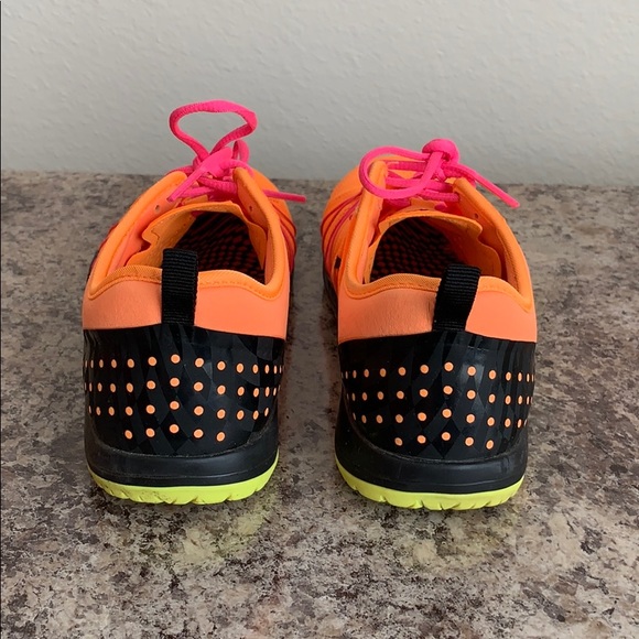 Nike Neon Orange Shoes - Picture 4 of 8